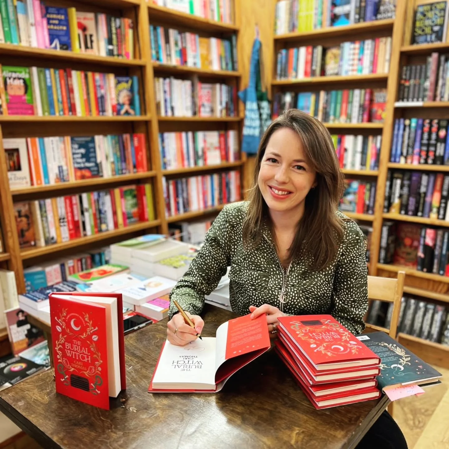 Thanks for hosting me @chepstowbooks 🥰
.
.
.
#TheBurialWitch #Shadowstitch #Threadneedle #novella #bookshop #wales #author #witchpower #bookcover #bookcoverdesign #quotesgram #bookmagic #bookstagram #witchesofig #fantasyfiction #magic #urbanfantasy