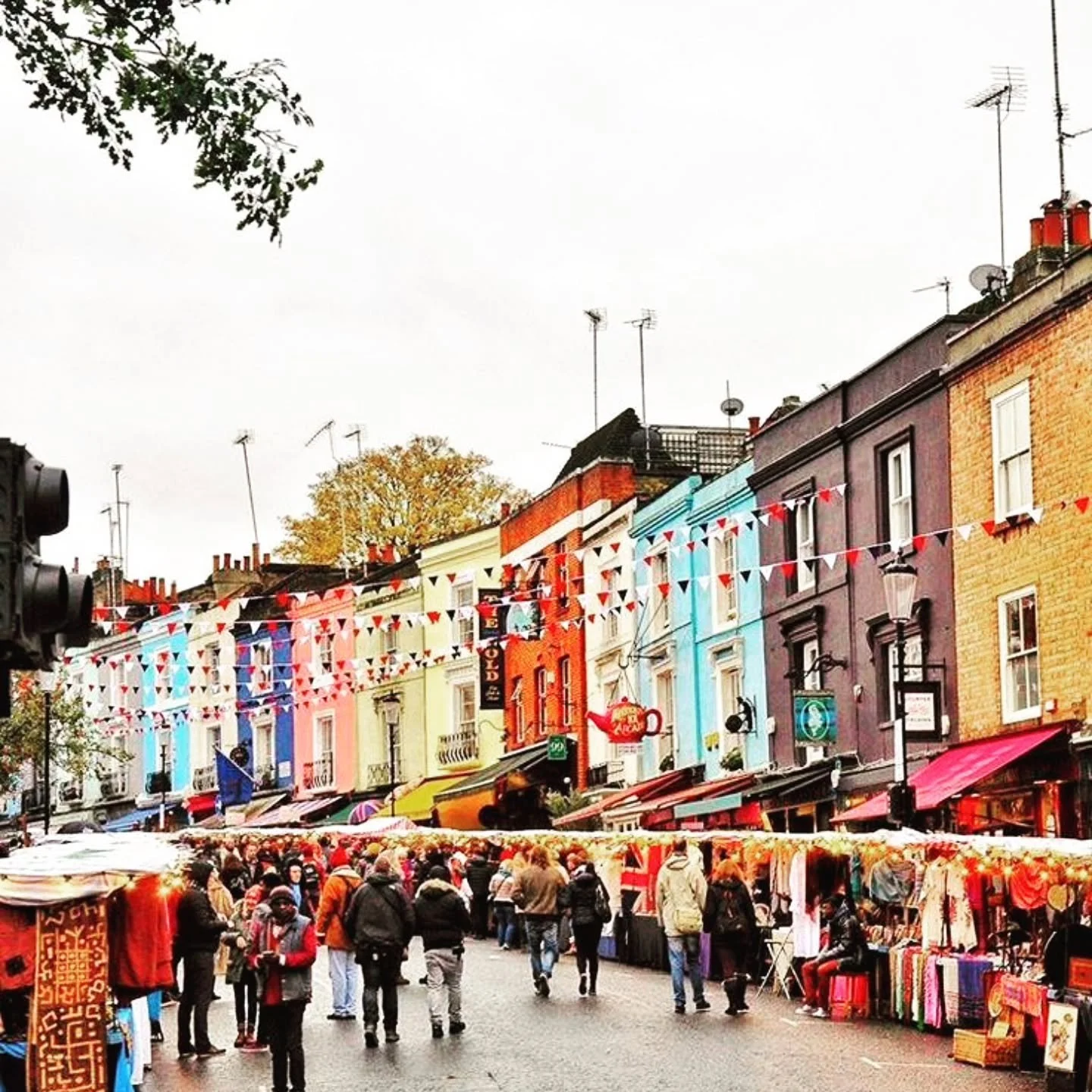 When you just want to go back to the magical bakery you created in #NottingHill market in one of your books... 

"Anna followed her tentatively through the door. The smell hit her first, curling around her &ndash; the scent of pastries and caram