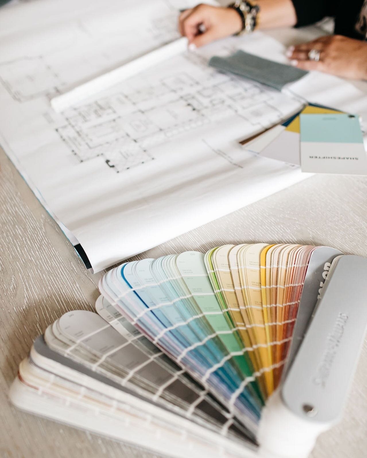 With so many choices to make for your home's design, we'll help you make the right ones that make sense for you and your home. Visit the #linkinbio to connect with our team! ⁠⁠
⁠