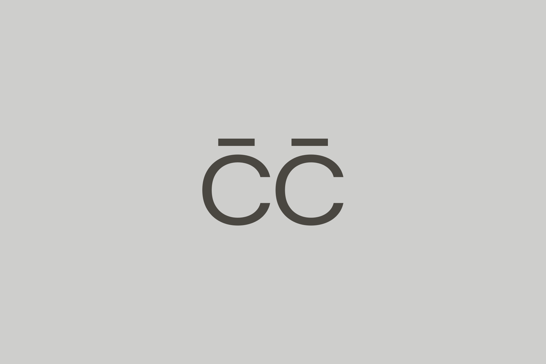 Het Oura-logo, maar met 2x C ipv een O.