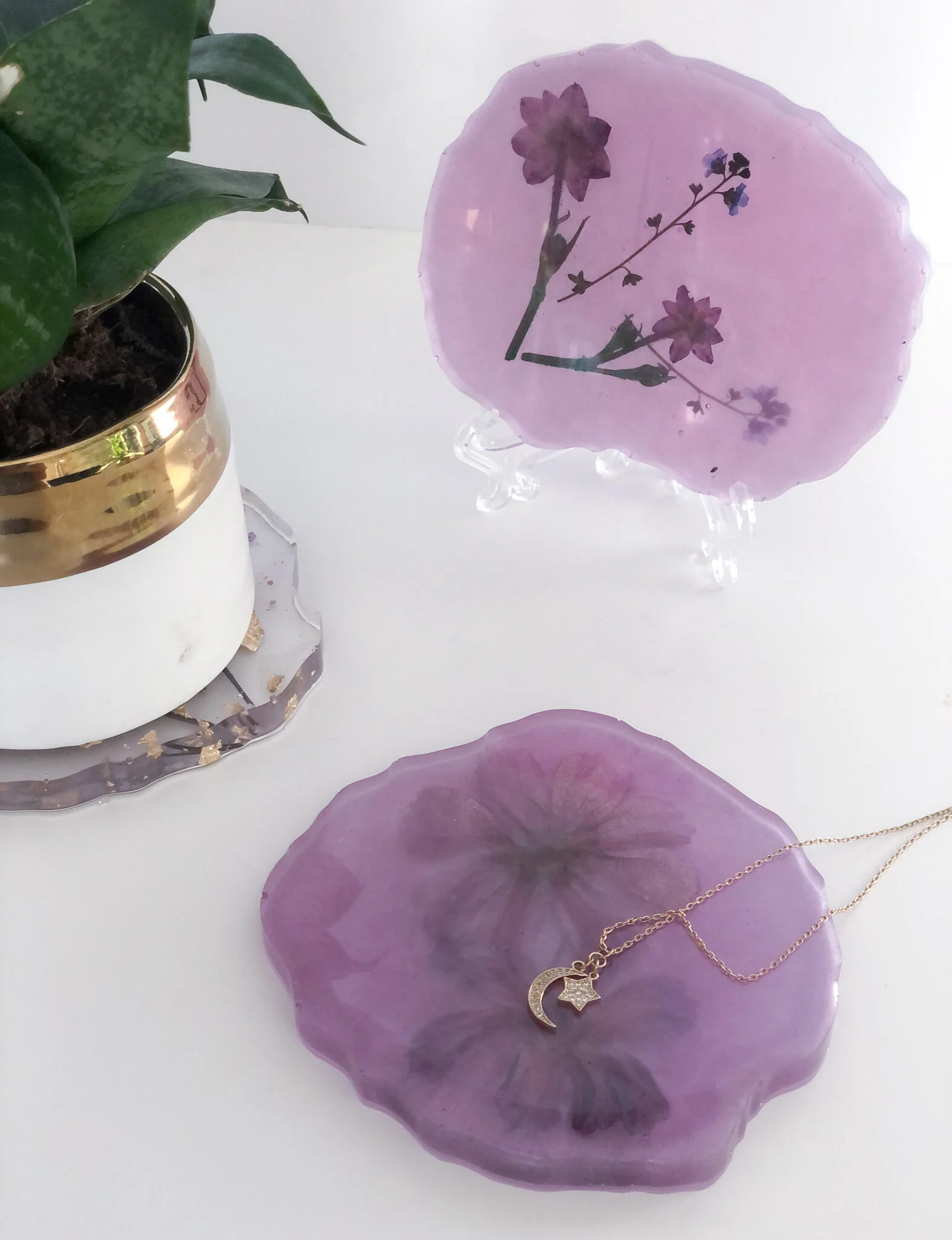 Floral Shimmer Resin Coaster 