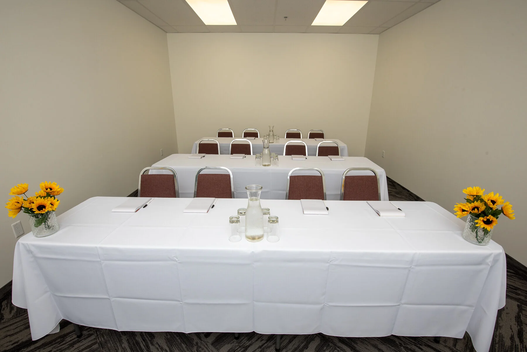 Inner meeting room.jpg