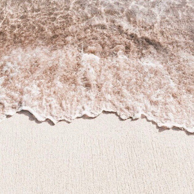 Really need to be beside the sea in this heat! Who&rsquo;s with me? 🥵
.
.
.
#summer2020 #melting #humid #beautynorwich #aestheticsnorwich #browsnorwich #norwich #nr3