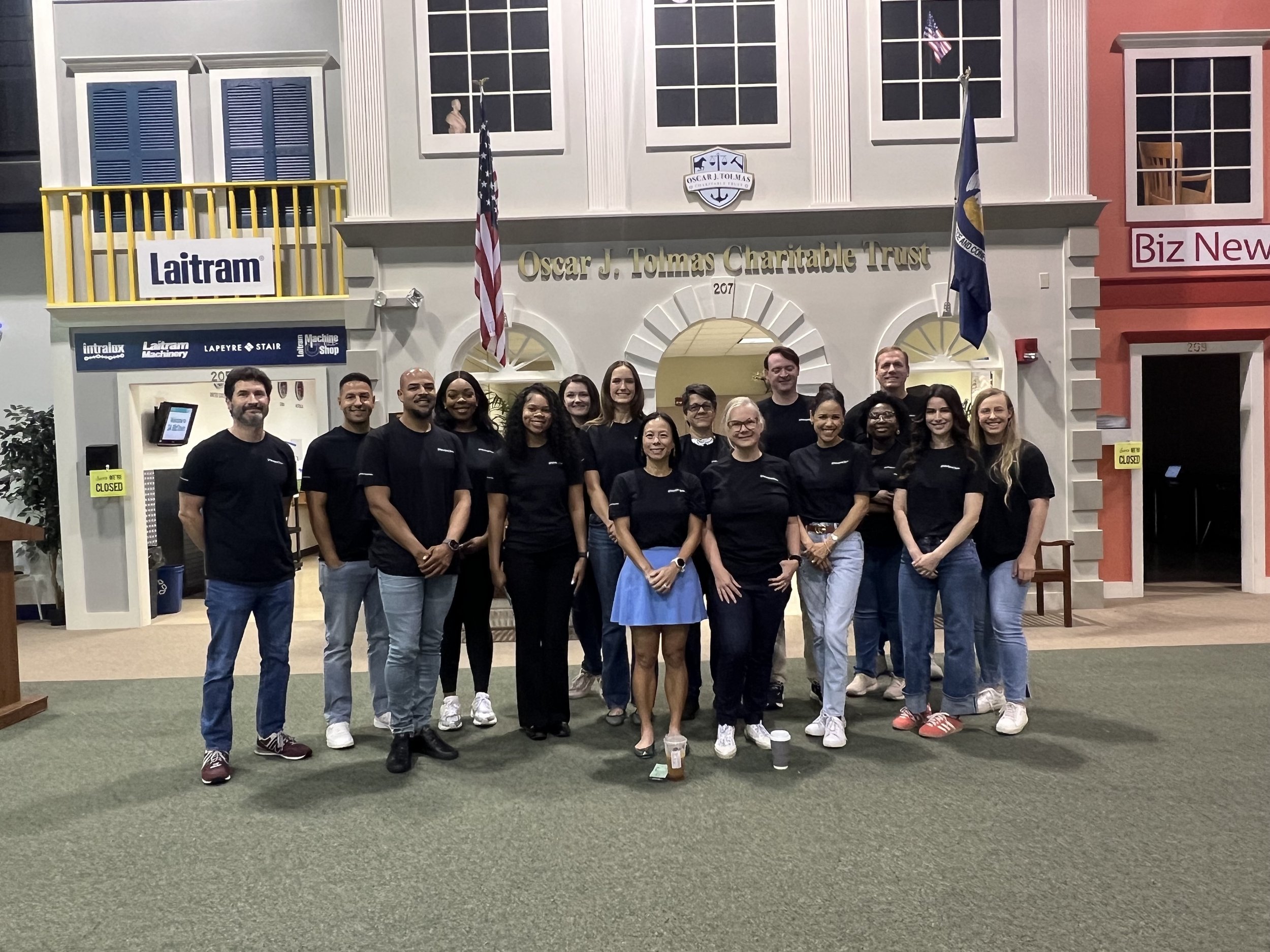 JP Morgan Chase Volunteers Inspire Future Leaders at JA BizTown