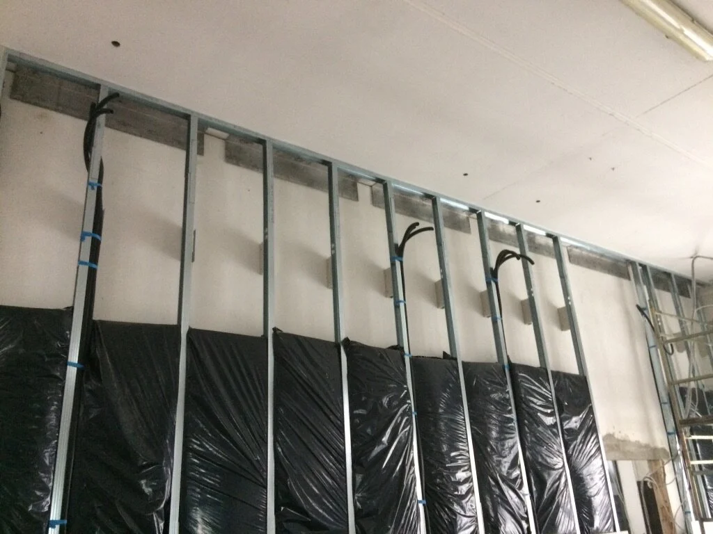 Controparete con coibentazione da 20cm. imbustata