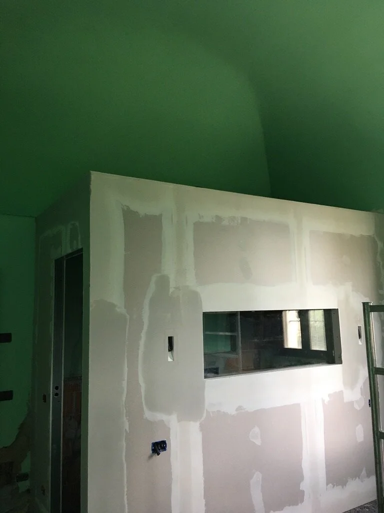 inserimento di vetrata nelle parete