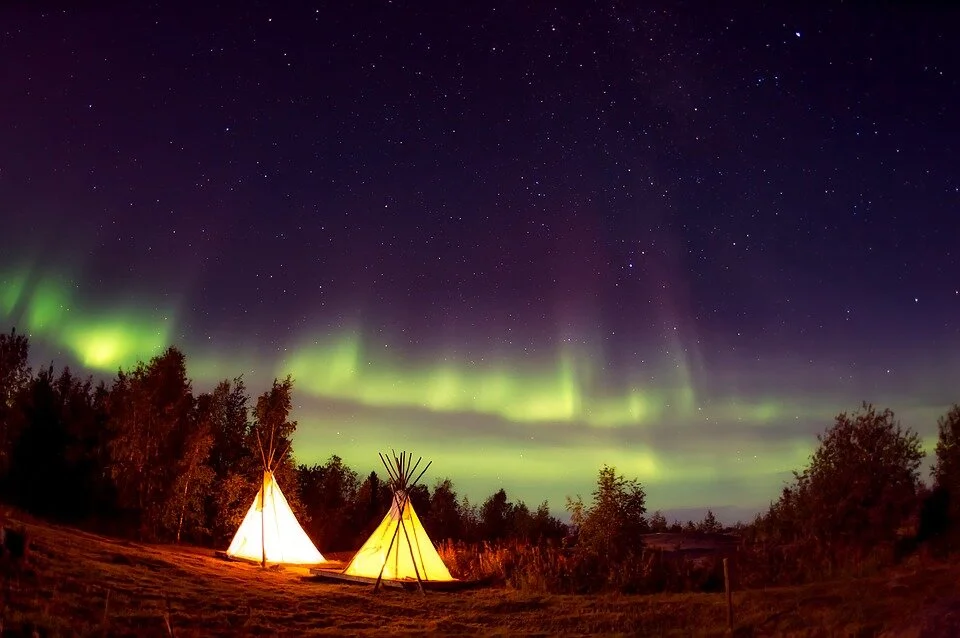 tipis by night