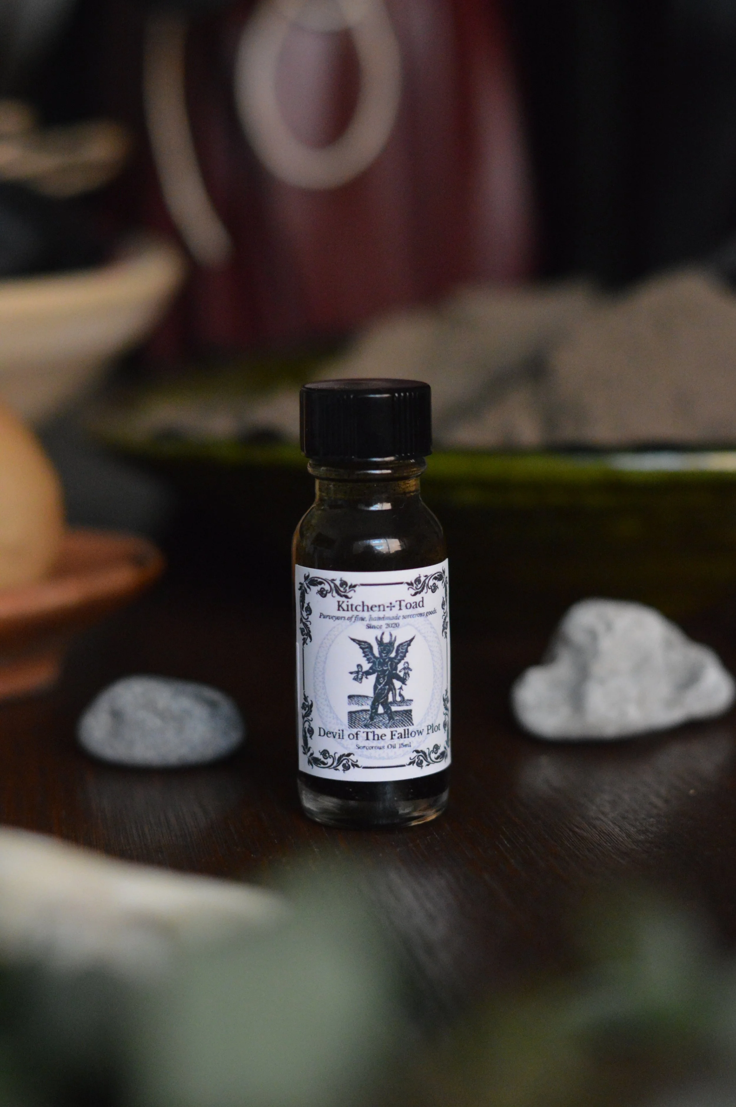 Devil of the Fallow Plot Oil (3).JPG