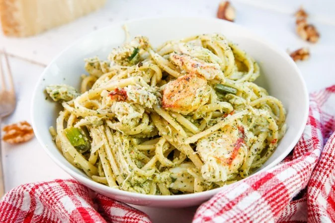 Crab Linguine with Spicy Walnut Pesto &amp; Springy Green Onions