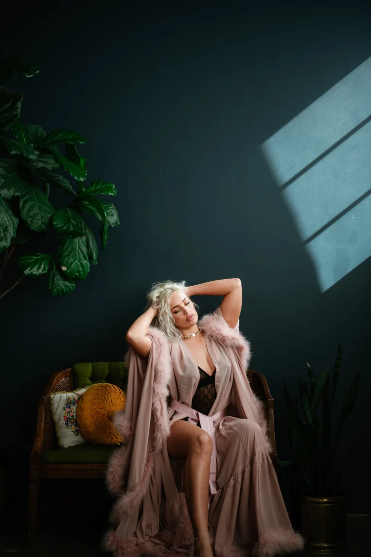 A01 + Parabolic Softbox by Shelby Mullen