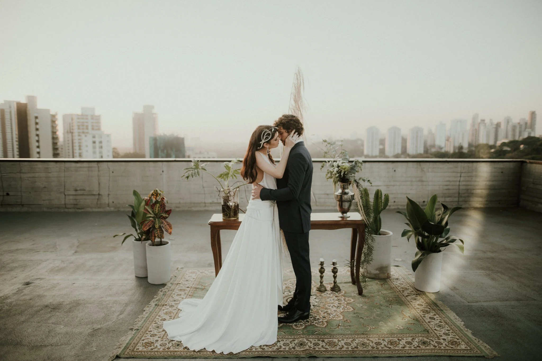 Incandesce + LE04 // Ale Bigliazzi