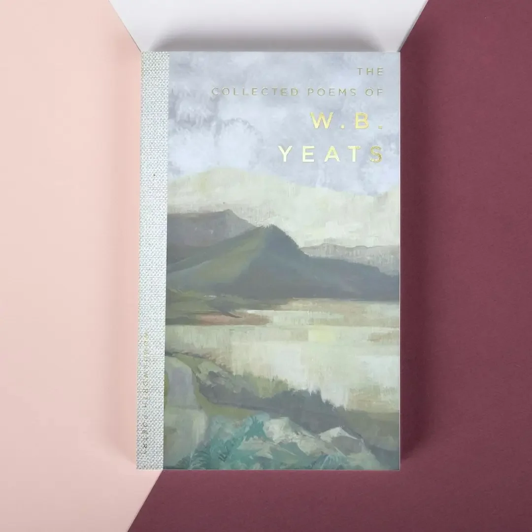 The Collected Poems of W.B. Yeats (Poetry Paperback Book)