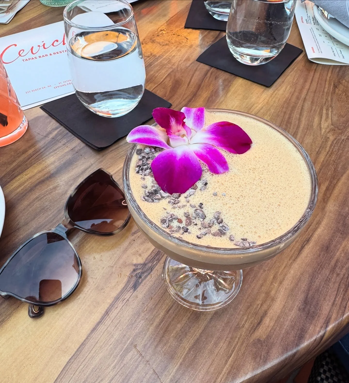 Starting off the New Year right with Ceviche&rsquo;s Espresso-Choco-Tini!🤌🏽🍫 

🍸: @cevichetapas | Ceviche&rsquo;s Tapas &amp; Restaurant 
📍: DTSP (Downtown St Pete)