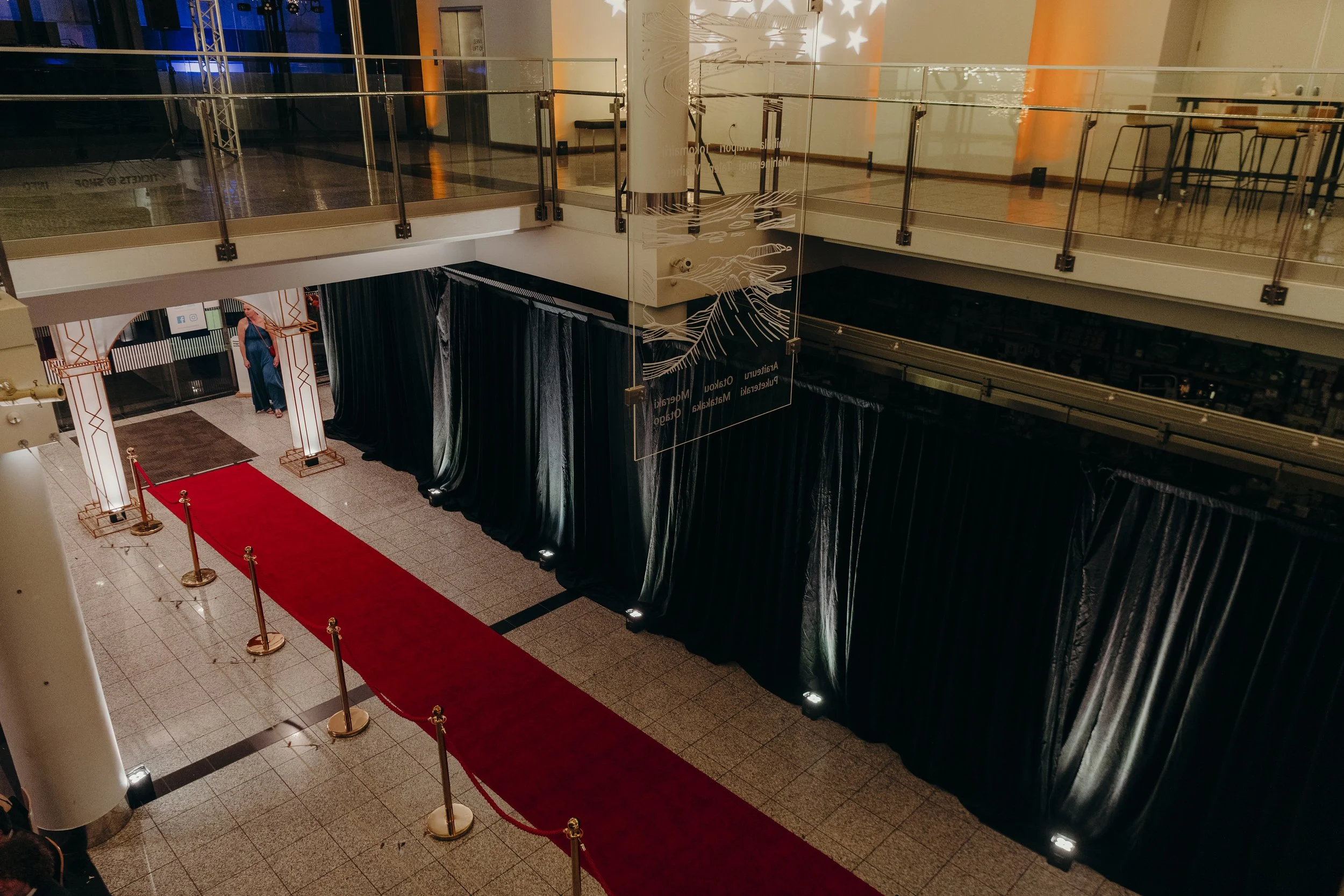 Red Carpet & Bollards 7.jpg