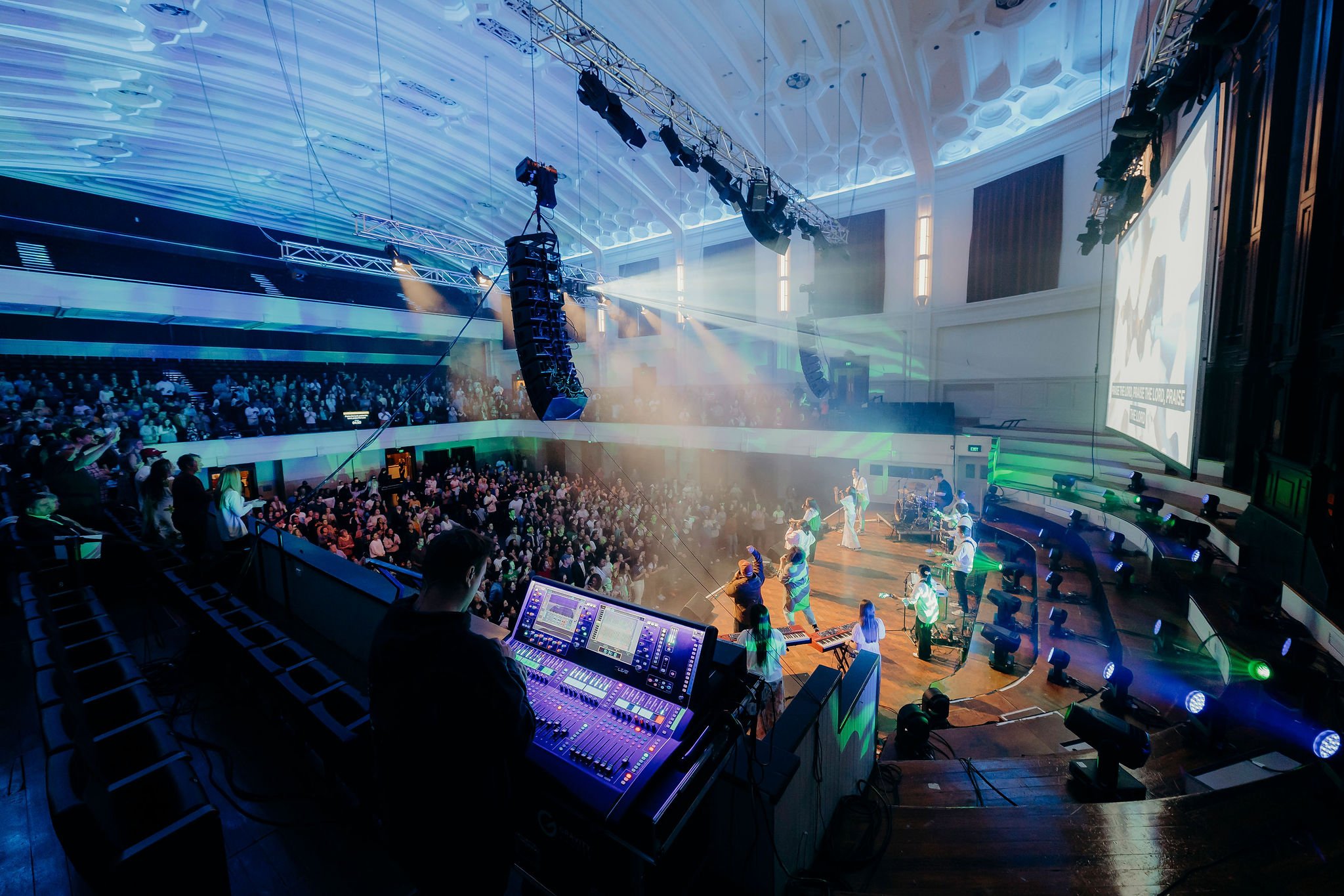 Open Heaven in the Dunedin Town Hall