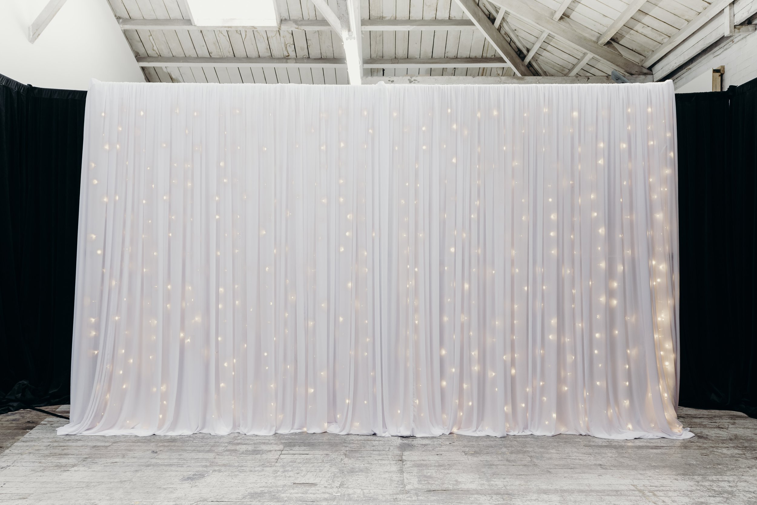 Backdrop White Modern.jpg