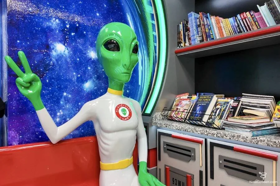 Los Angeles to Las Vegas Road Trip: Quirky and Fun Stops - Alien Fresh Jerky