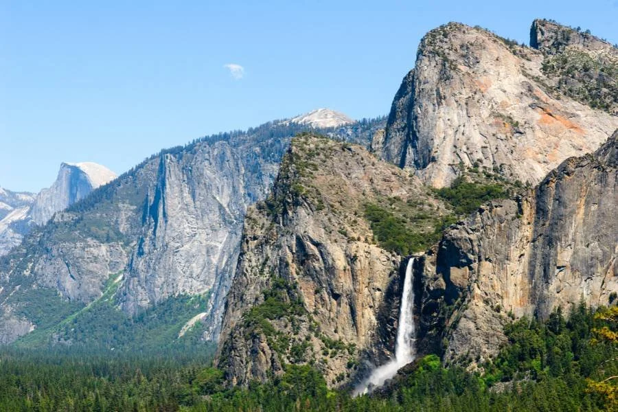 9 California National Parks: When To Go, 1-2 Day Itineraries - Yosemite National Park