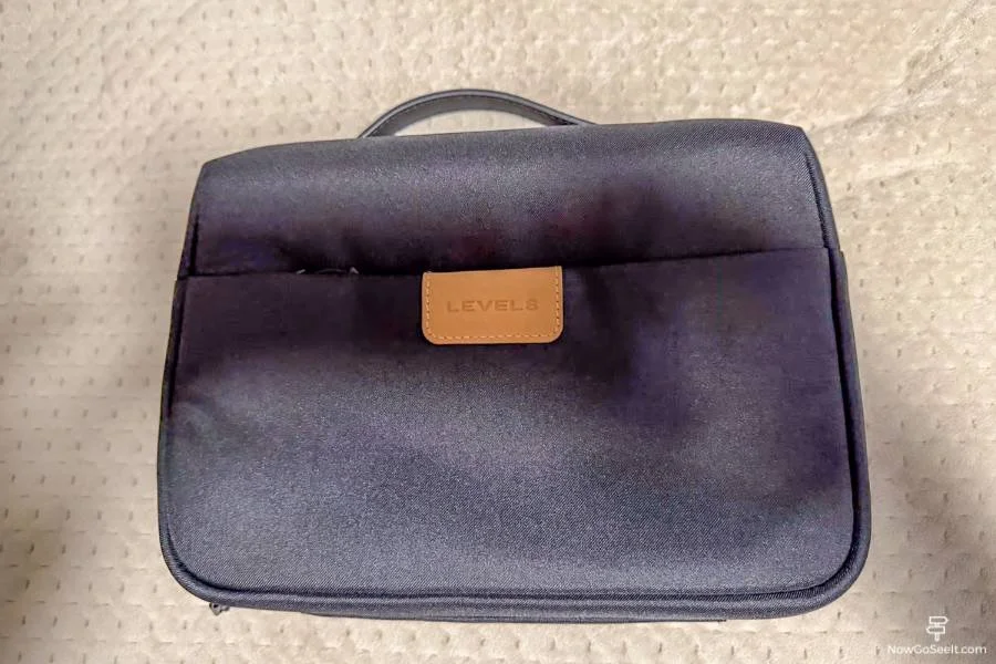 Element Toiletry Case