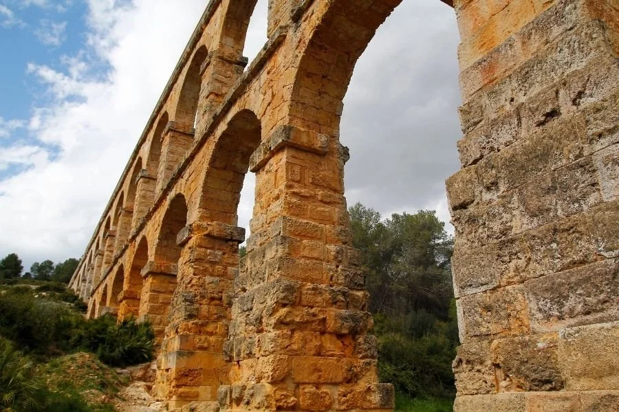 Things to Do in Tarragona on a Day Trip from Barcelona - Pont del Diable: Tarragona