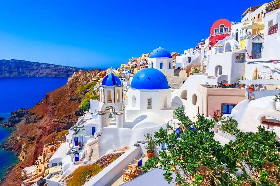 Santorini Cruise Port Guide: Things To Do In Santorini - Oia