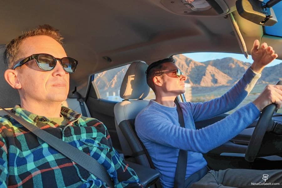 Los Angeles to Las Vegas Road Trip: Quirky and Fun Stops - Road Trip Selfie