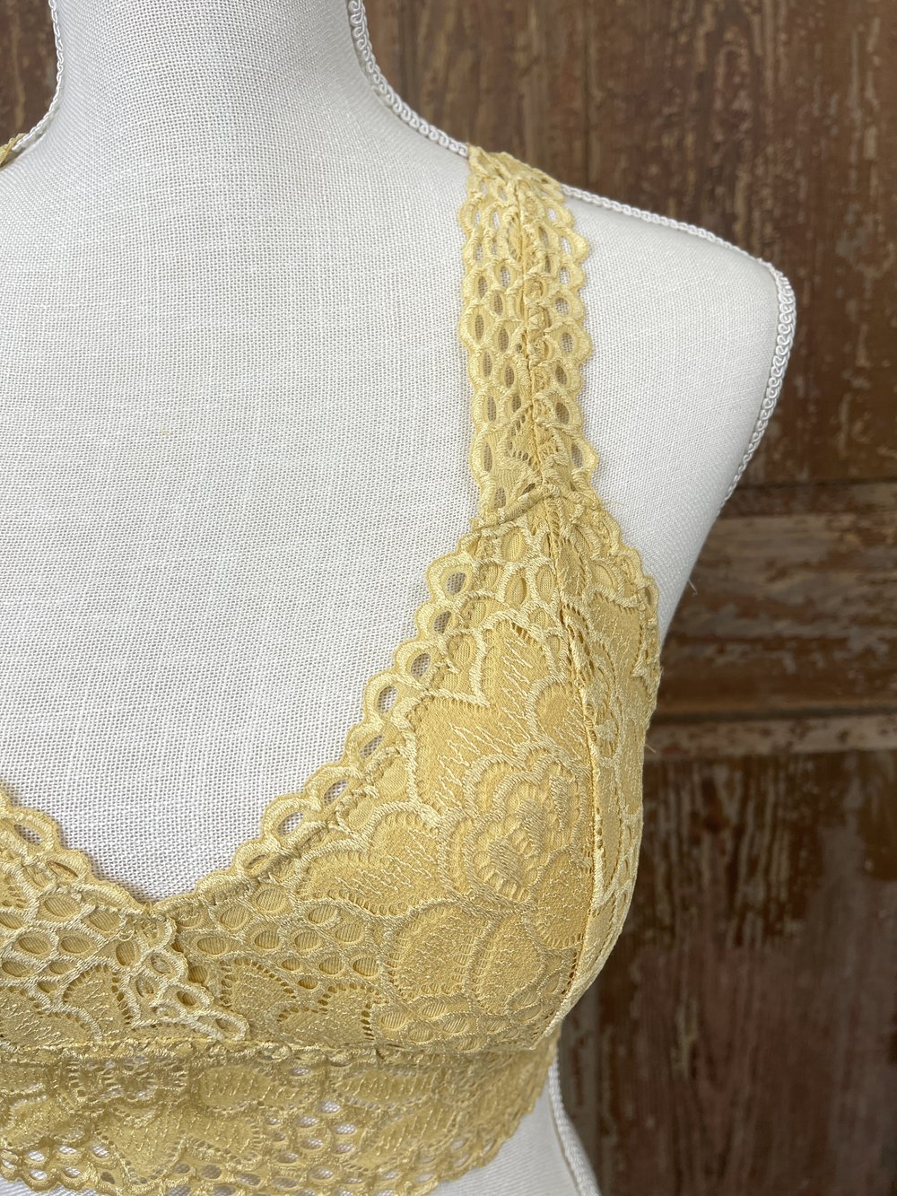 A Touch Of Lace Bralette - YELLOW — The Shabby Tree