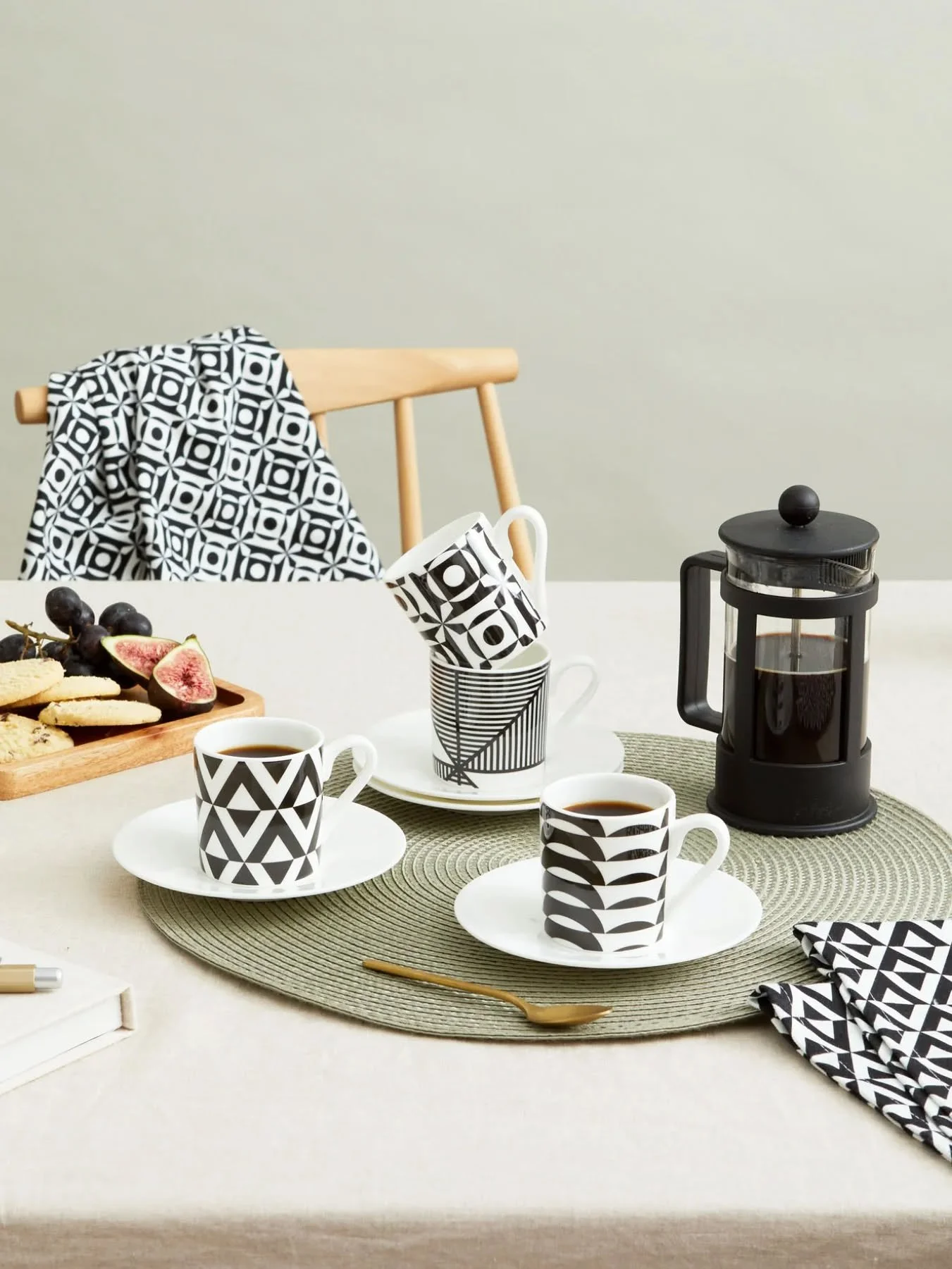The espresso mix and match set.
📷 by @dianastainton
