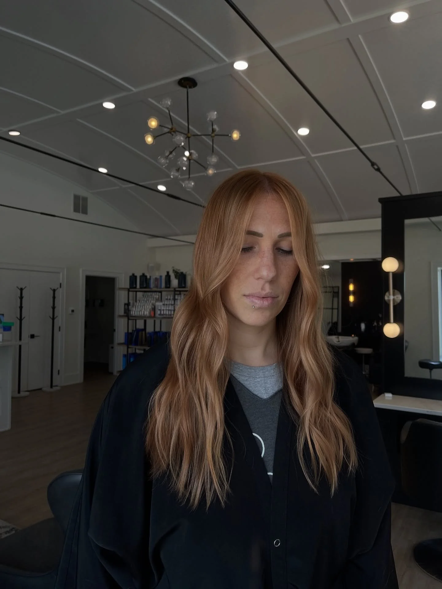 Now that it feels like fall - here&rsquo;s some fall inspired hair 🤍

stylist / @thehaleyhair 

+ 319.351.1412 or go to the link in bio to book