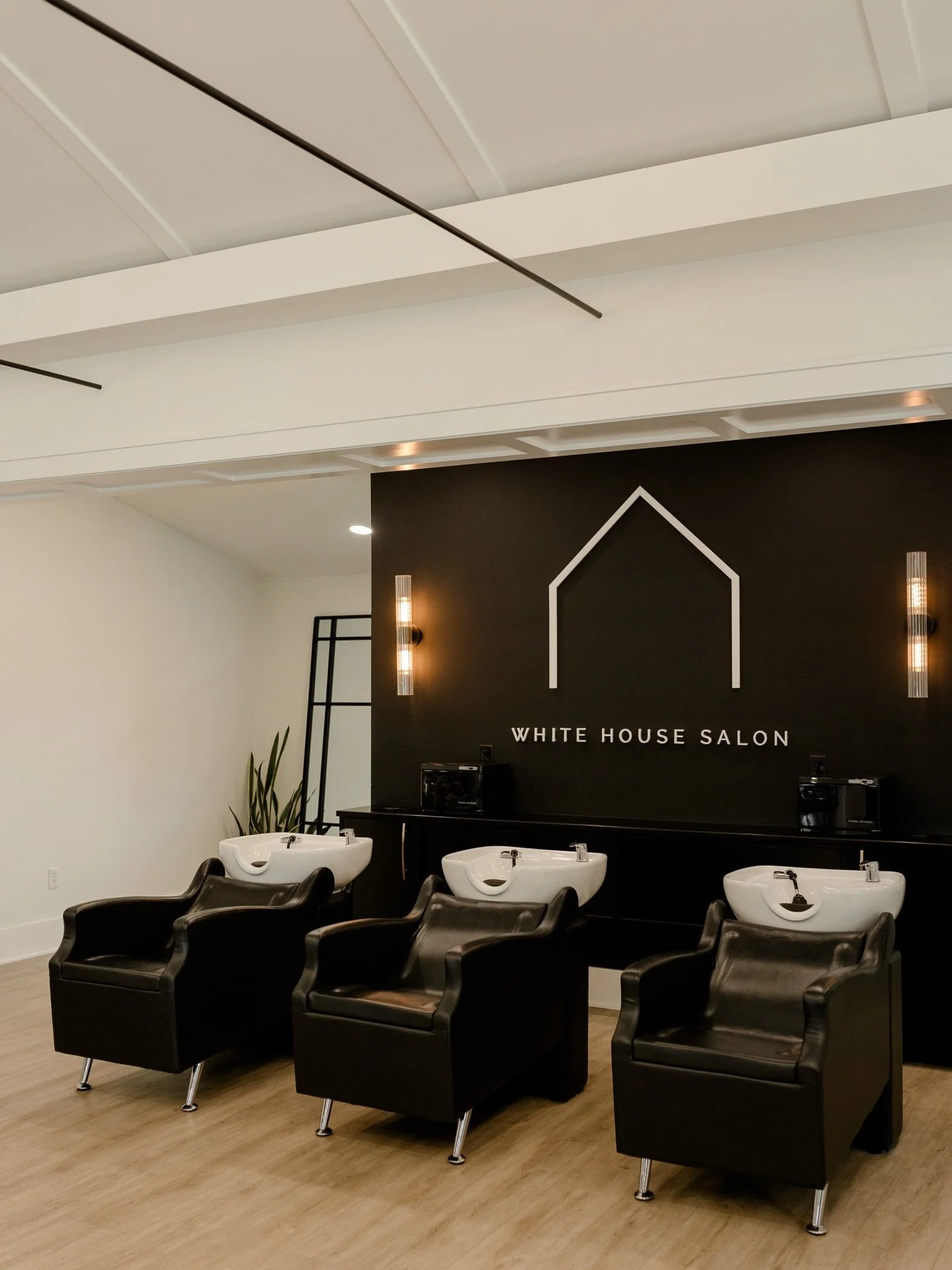 After today, we will be out of the salon until 12.29 for some much needed rest over the holiday. Another great holiday season in the books and we are veryyy excited to focus on what&rsquo;s to come in 2026 🤍

We are open today until 4:30 for any las