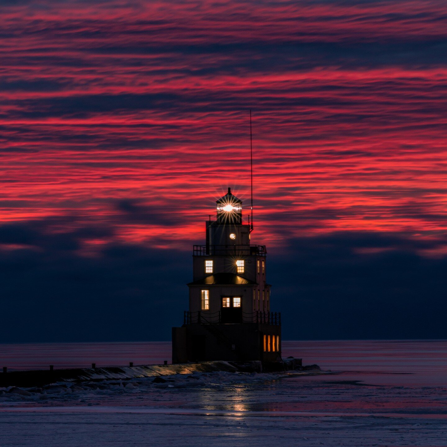 #wisconsin #DrinkWisconsinbly #DiscoverWisconsin #travelwi #onlyinwisconsin #bestofthebadgerstate #GoOverboard #capturewisconsin #travel #wisconsinphotograher #wisconsinlife #lighthouse #lighthousesofinstagram