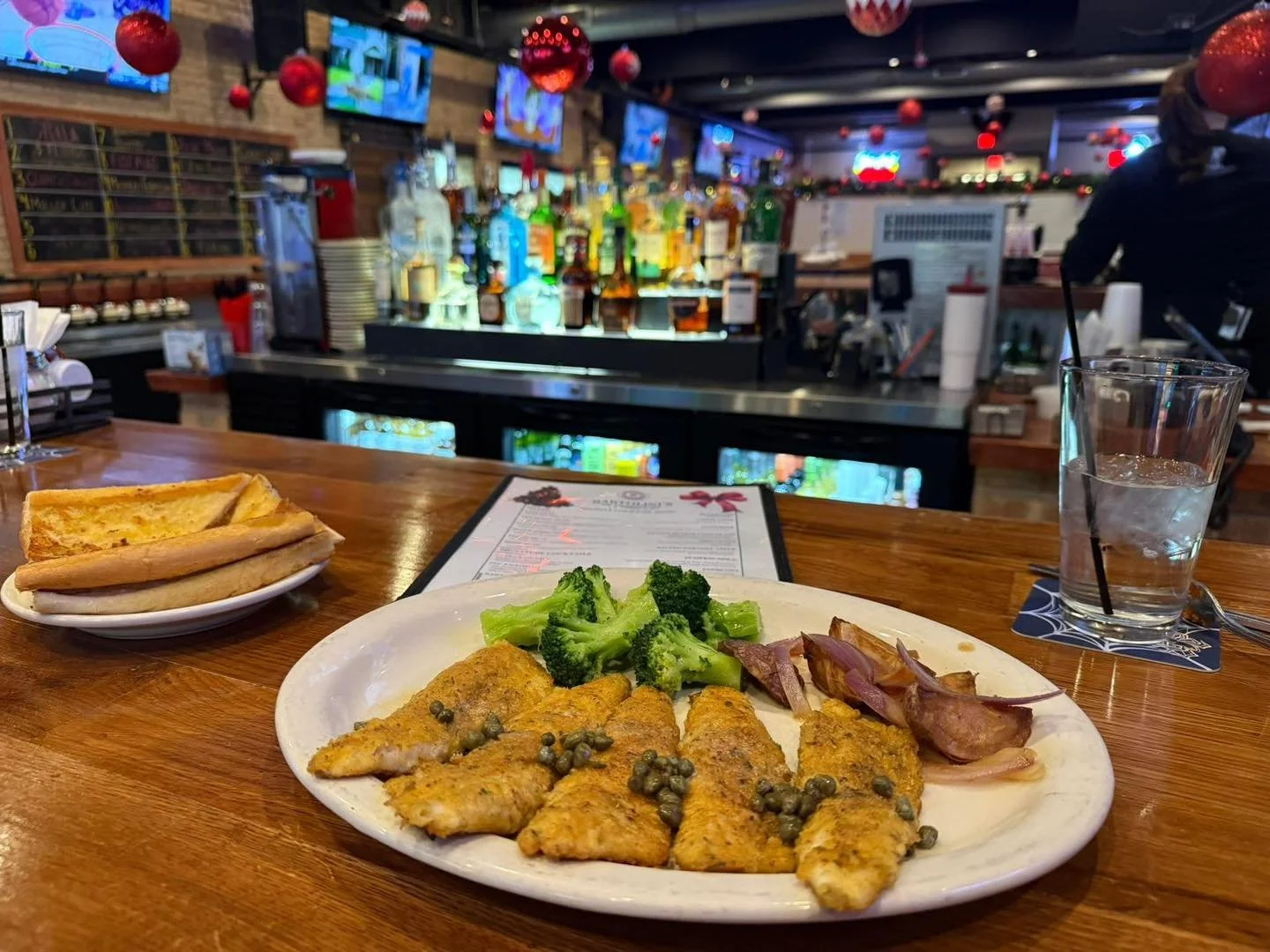 🐟 Lake Perch Lovers&hellip; 
This One&rsquo;s For You!
Our crispy, pan-fried lake perch is back &mdash; served with fresh veggies and that garlic bread.

It&rsquo;s the kind of dinner that makes you say, &ldquo;Yep&hellip; Bartolini&rsquo;s just hit