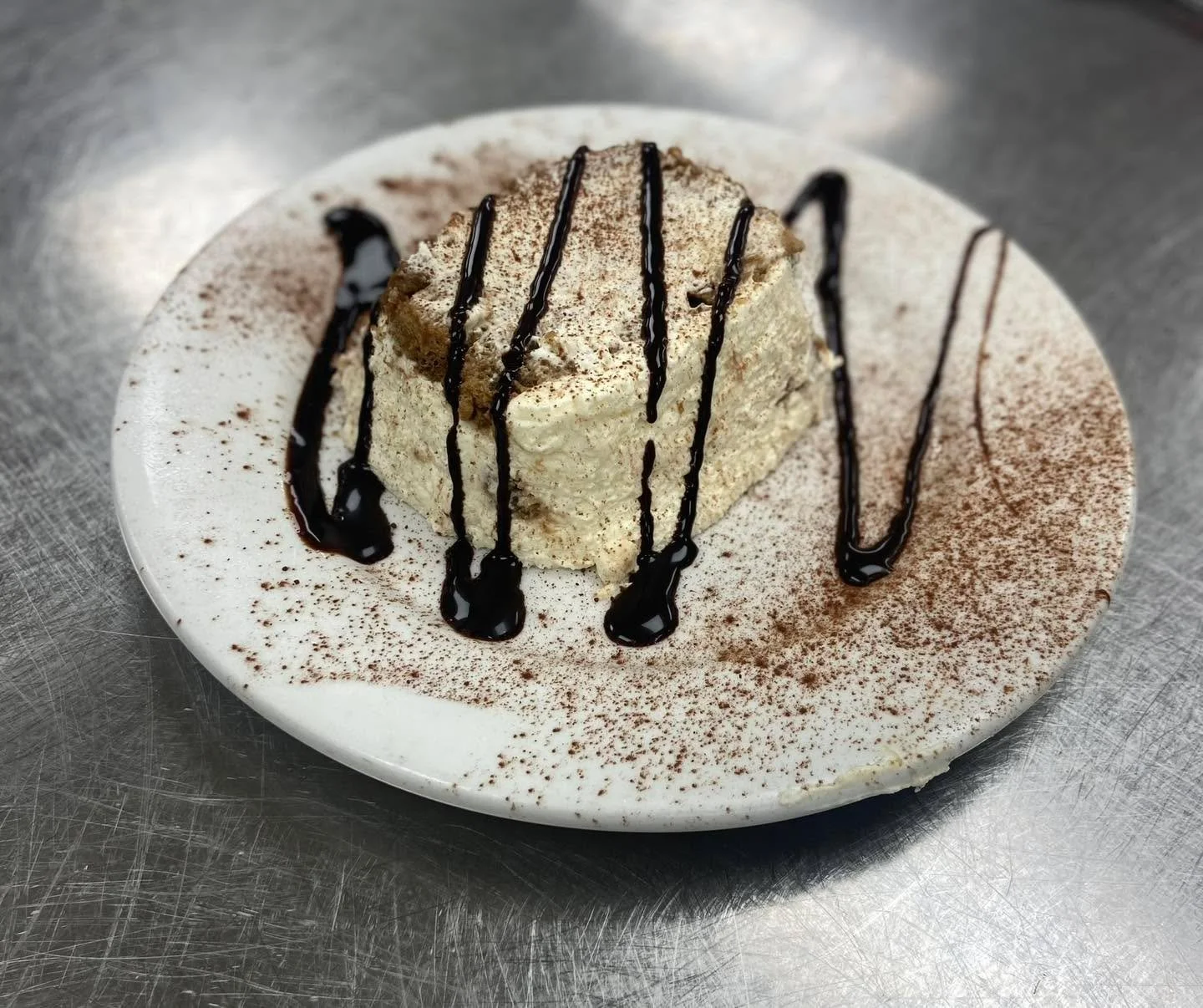 Did you say dessert? 
We&rsquo;ve got a great variety of sweet treats here at Bartolini&rsquo;s &mdash; and pictured 📸 here is our famous Tiramisu!

A rich, layered dessert blending bold cocoa + espresso flavors with smooth, creamy mascarpone. 🤎
(C