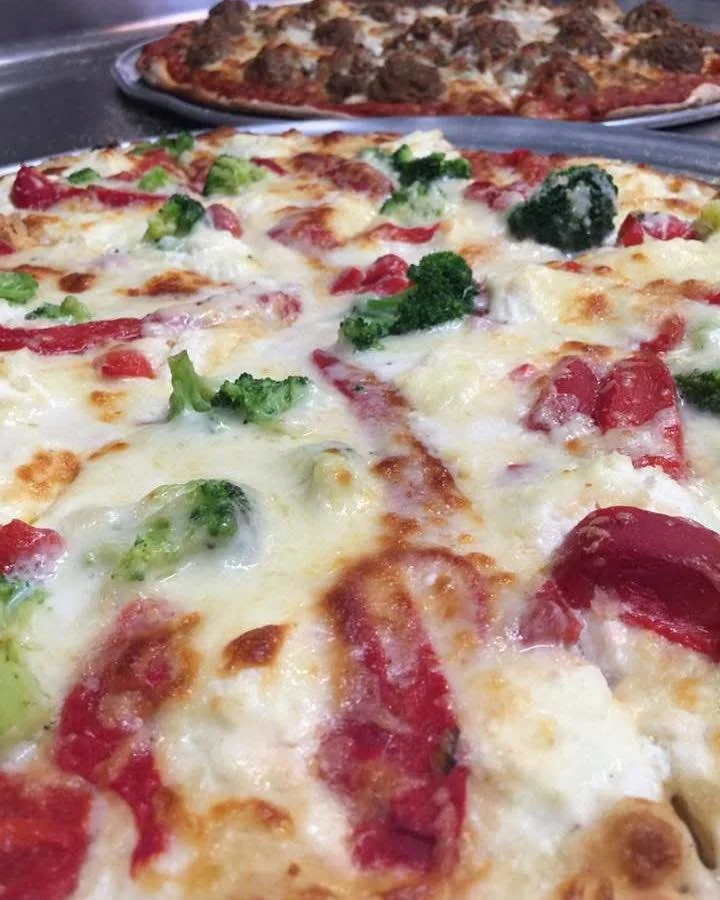 So many choices!
Heck, just order both😋😋😋