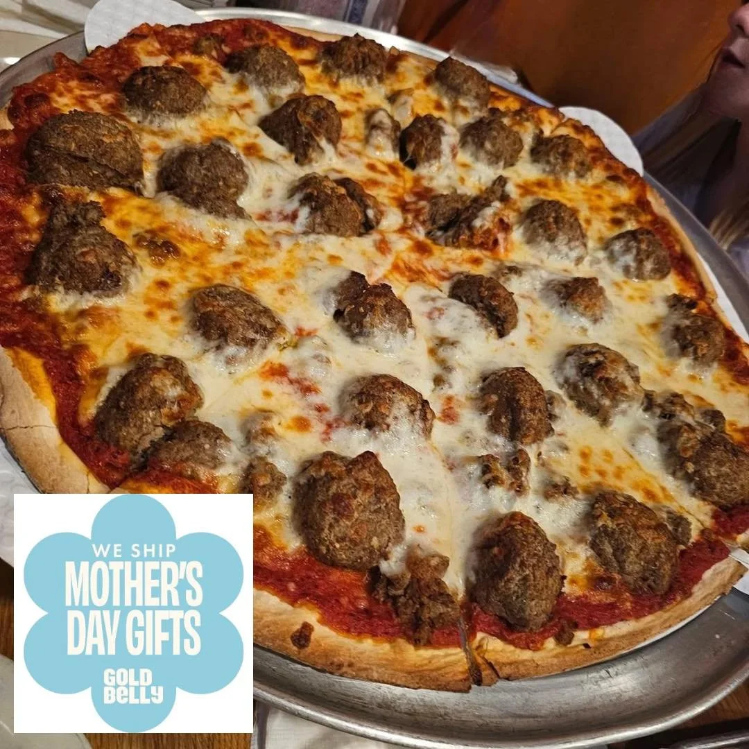 Want to be the favorite 
this Mother&rsquo;s Day? 🍕

Skip the flowers that fade&hellip; and send something she&rsquo;ll REALLY love.

Our Award-Winning Pizza, famous deep dish, thin crust, and legendary meatballs are just a click away&mdash;delivere
