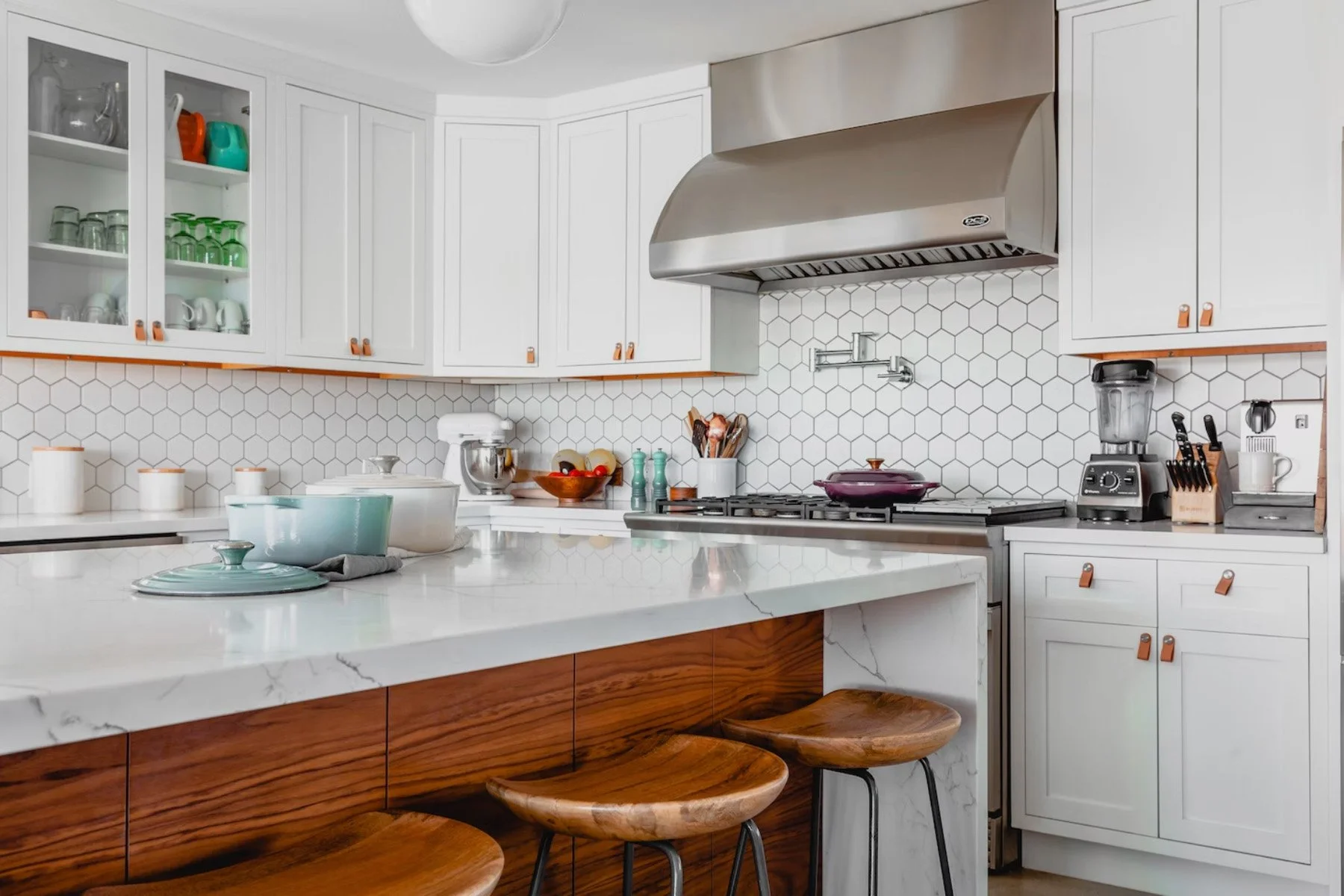Transitional Kitchen Remodel by U.S. Superior Stone & Tile project photo