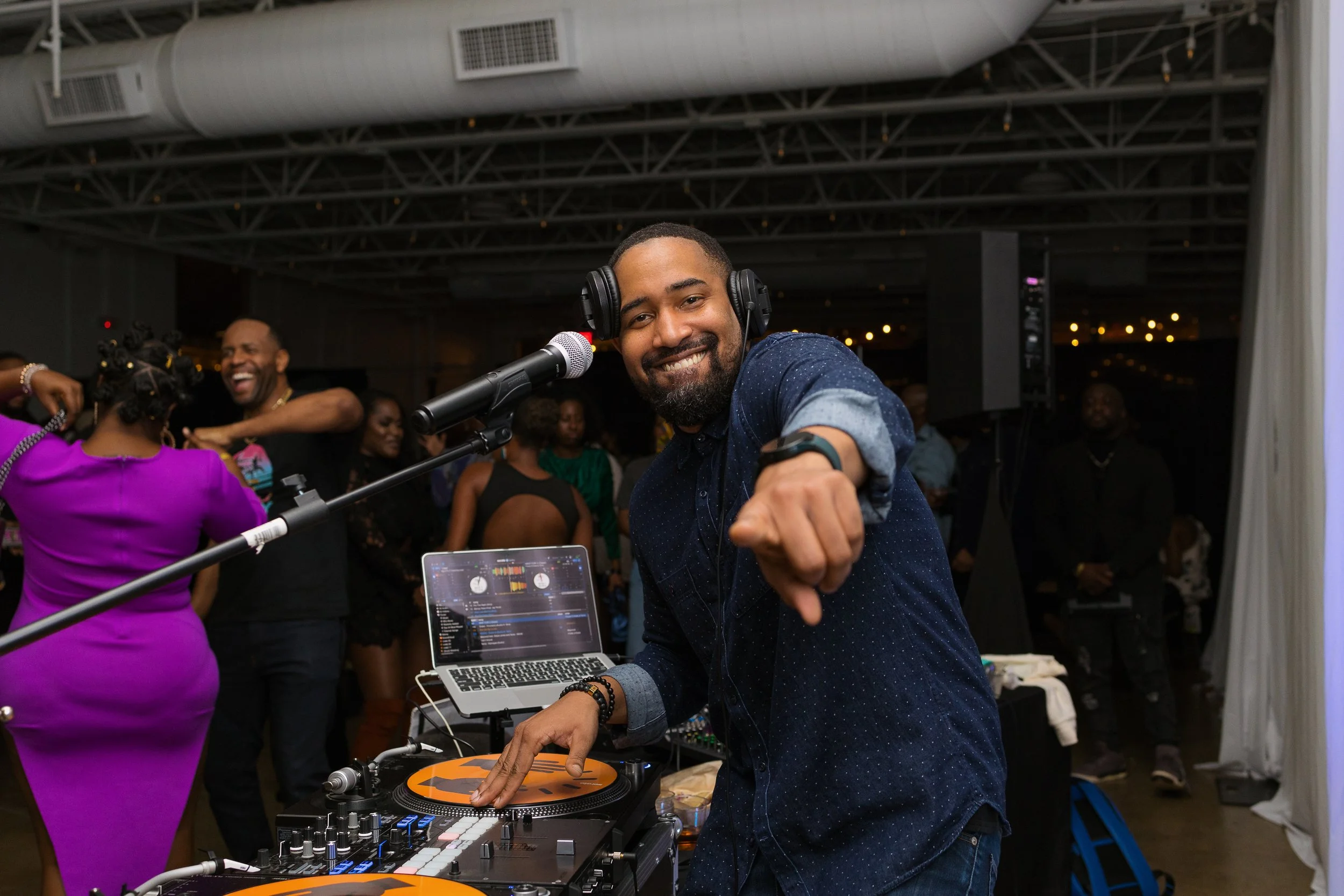 dj with the movement.jpg