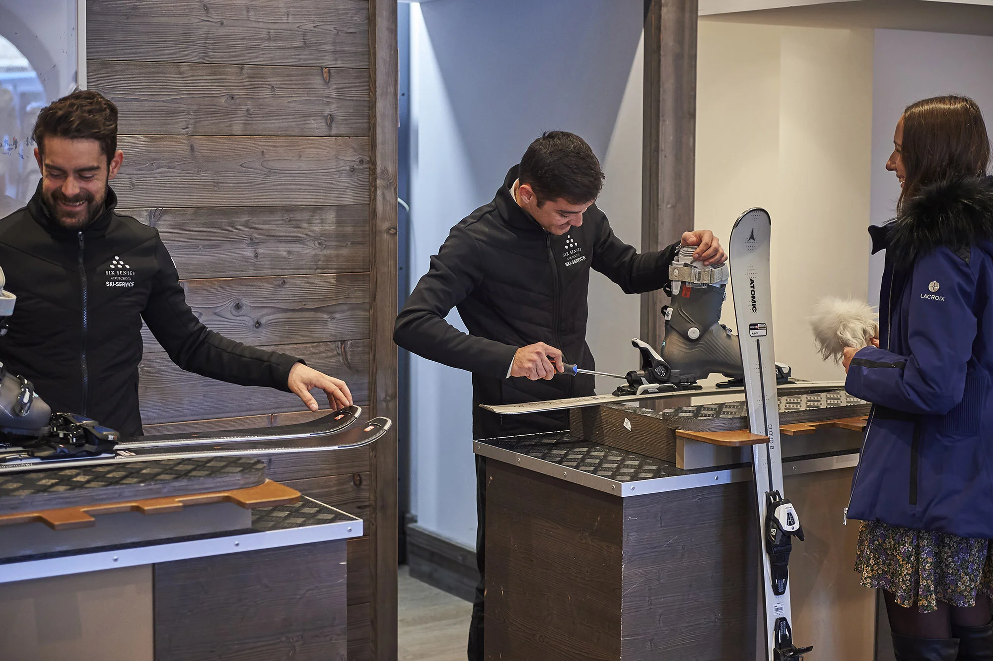 Concierge De Ski Six Senses Residences Courchevel concierge-de-ski-six-senses-residences-courchevel