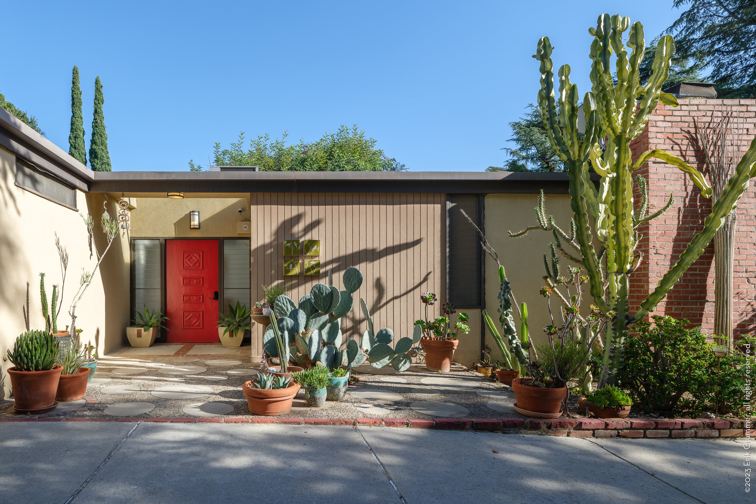 3000 Santa Rosa