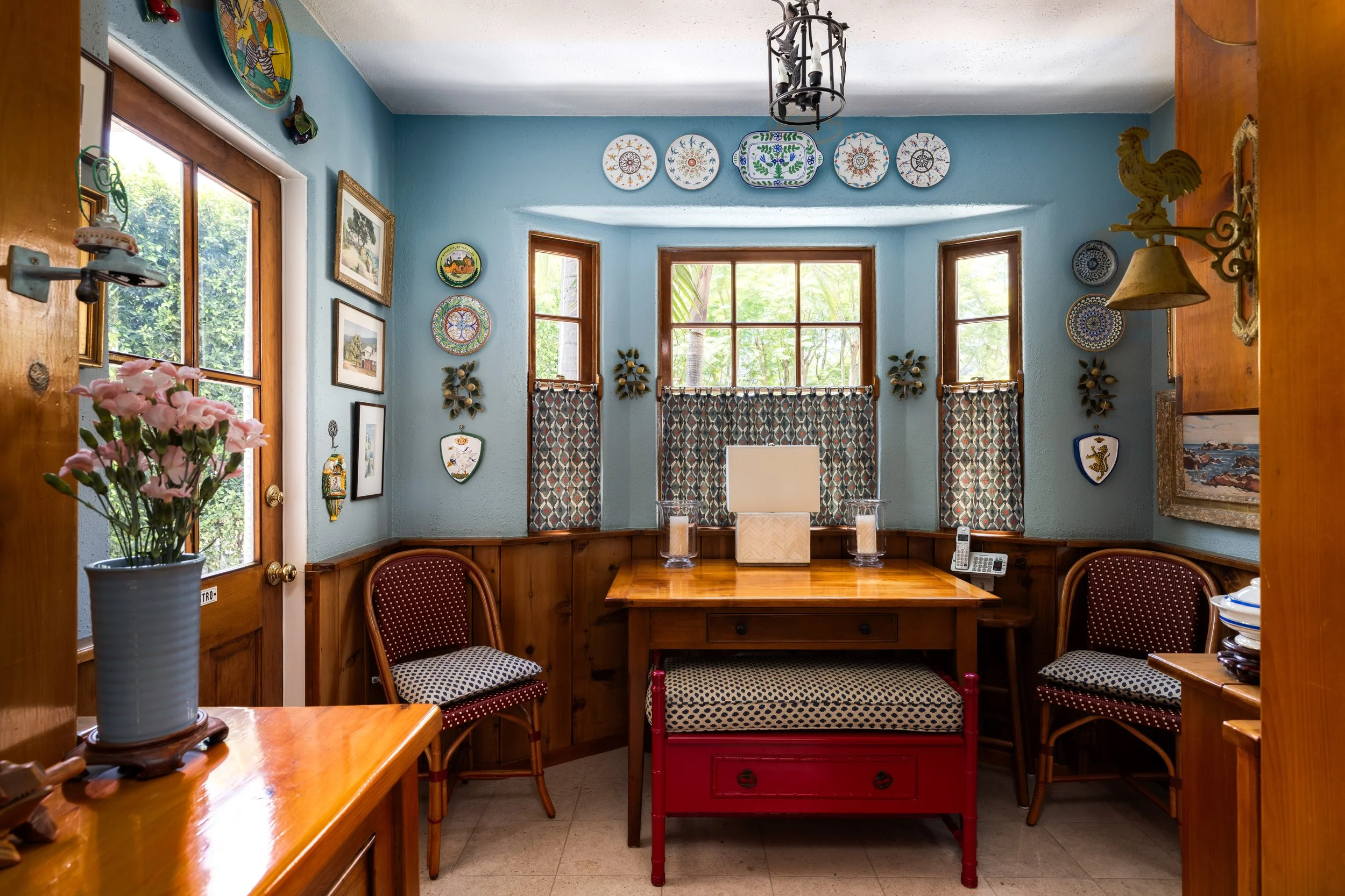 1612 Sunset Plaza MLS - virtuallyherestudios.com--13.jpg