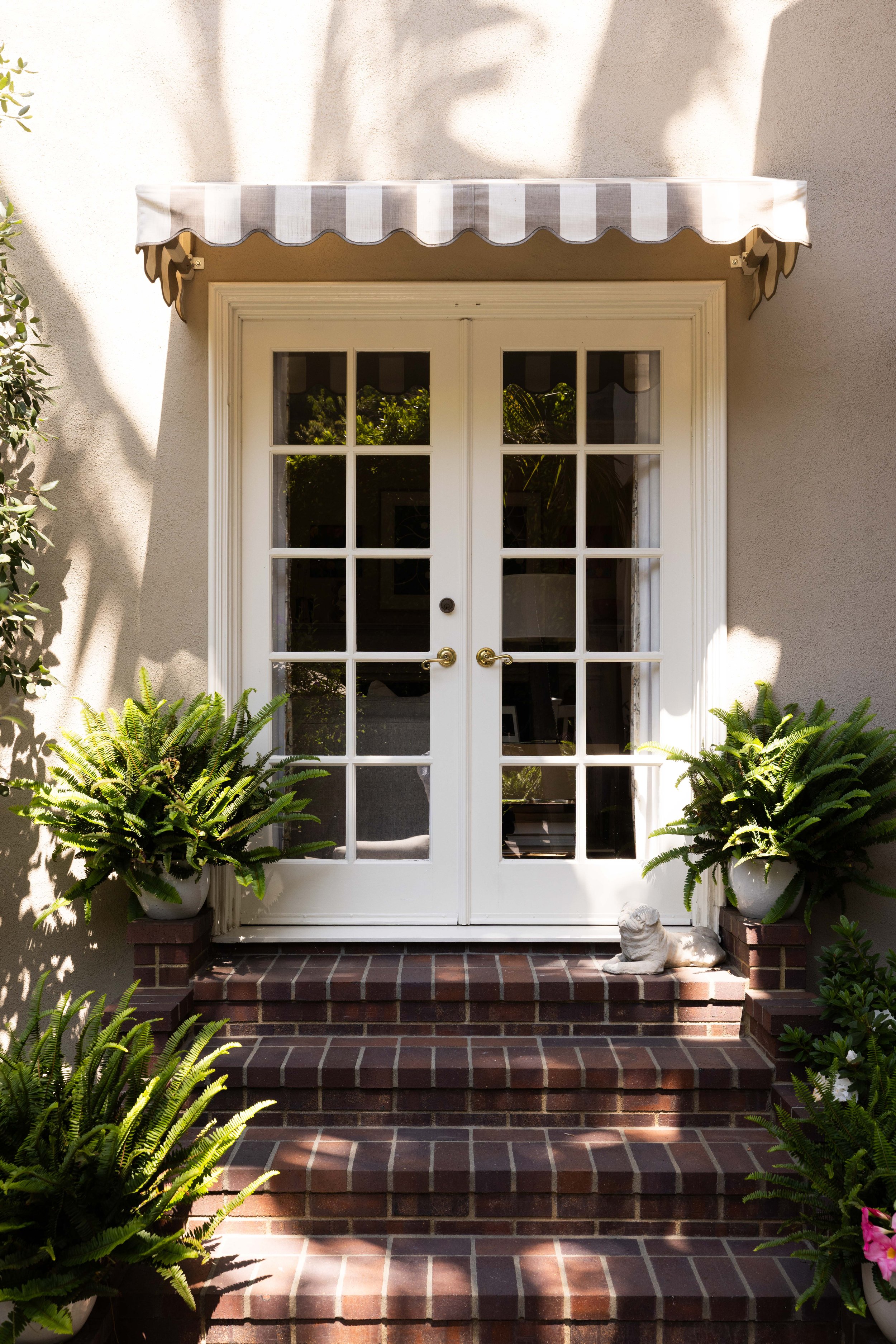 1612 Sunset Plaza MLS - virtuallyherestudios.com--23.jpg