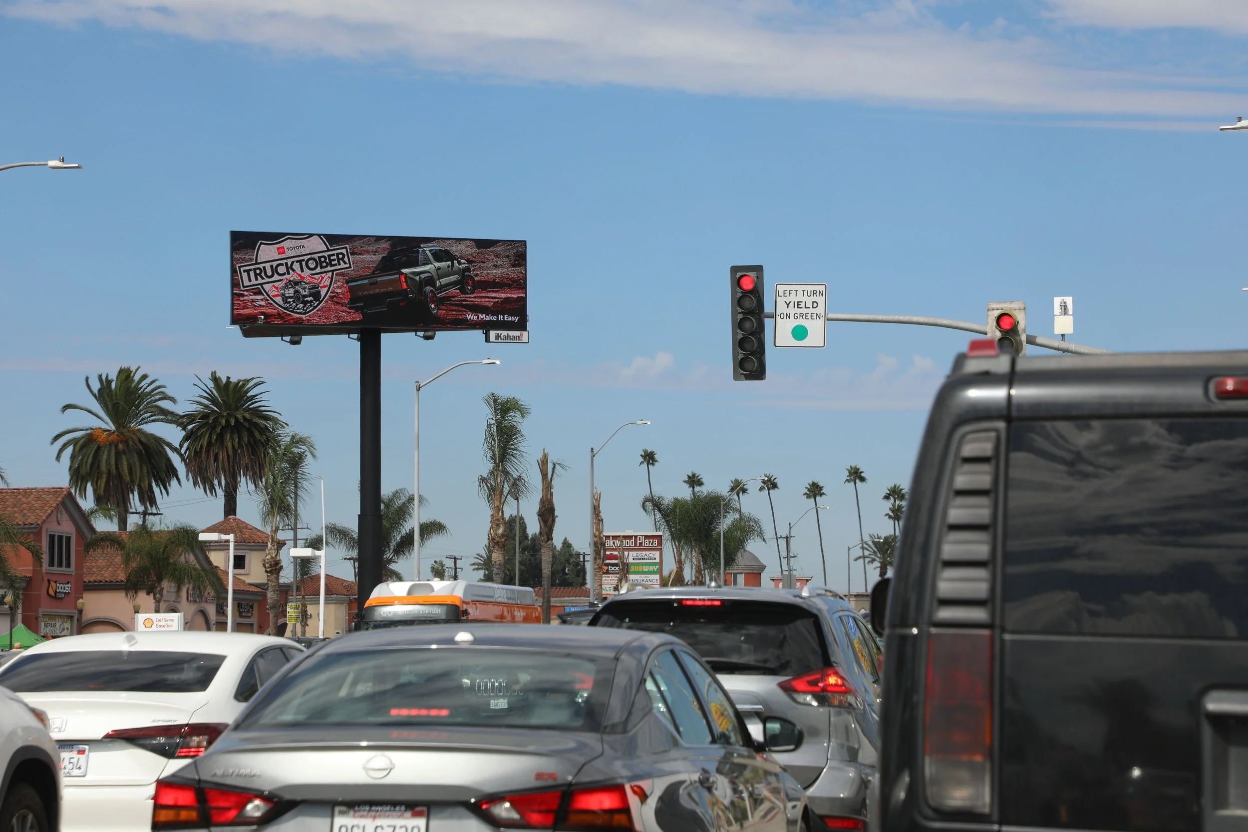 iK-LA014: Imperial Hwy & Long Beach Digital