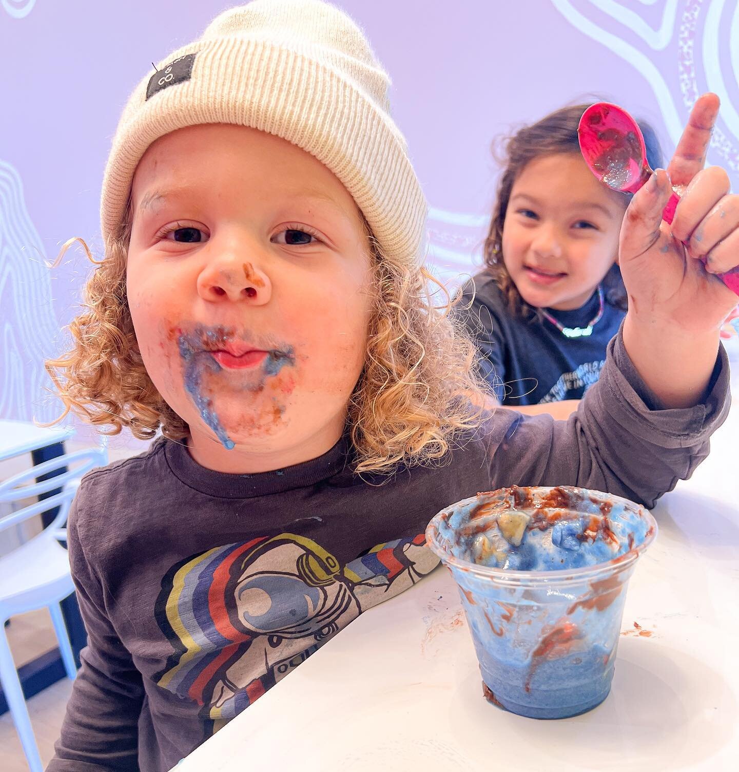 messy faces and happy hearts ☺️🫶🍓

#bondibowls ☀️
family, bonding, healthy, natural, foodies, fruit, fresh, smoothie bowls, a&ccedil;a&iacute;, lifestyle, active