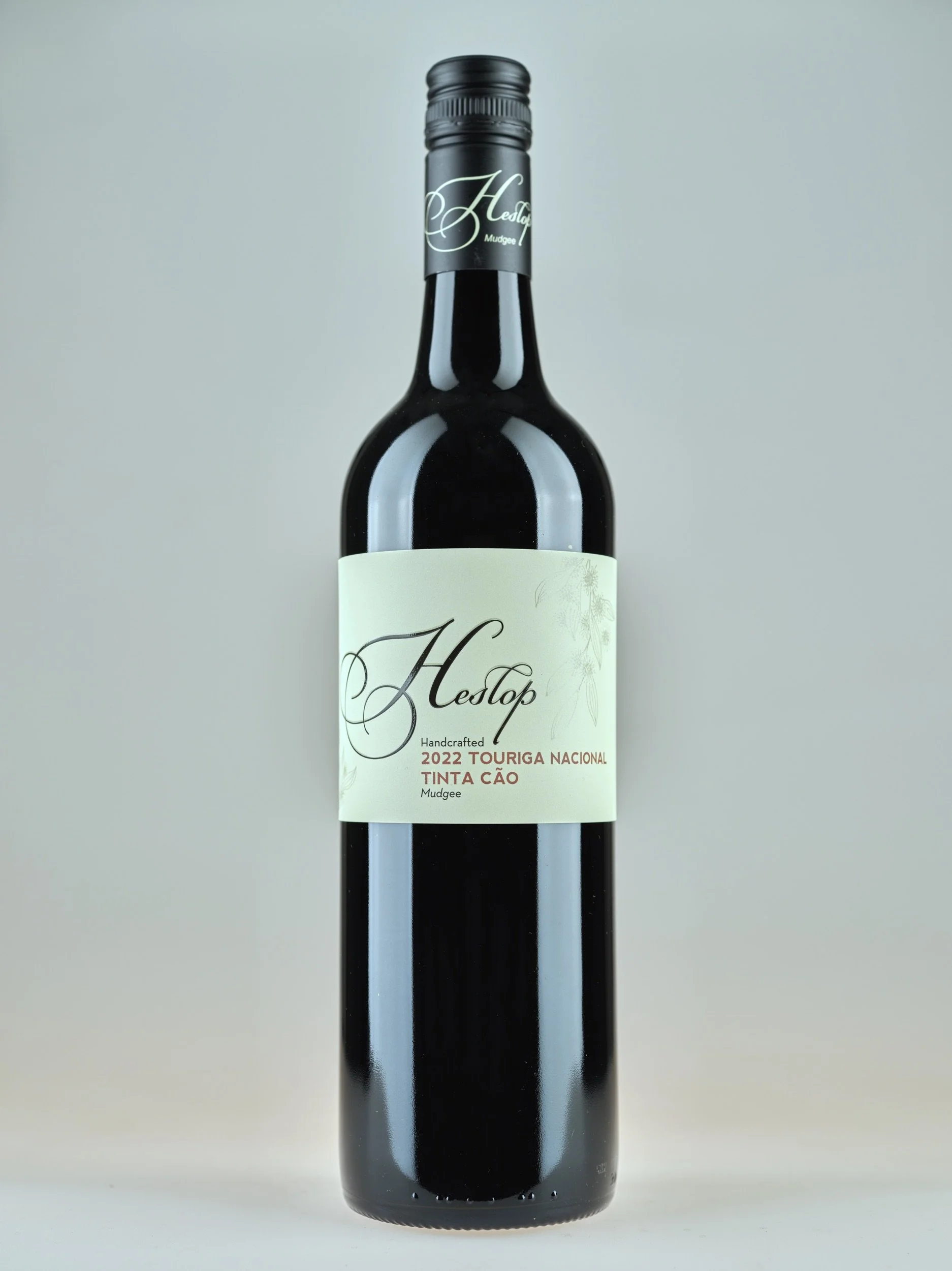 HW-2022 tinta cao touriga nacional.jpg