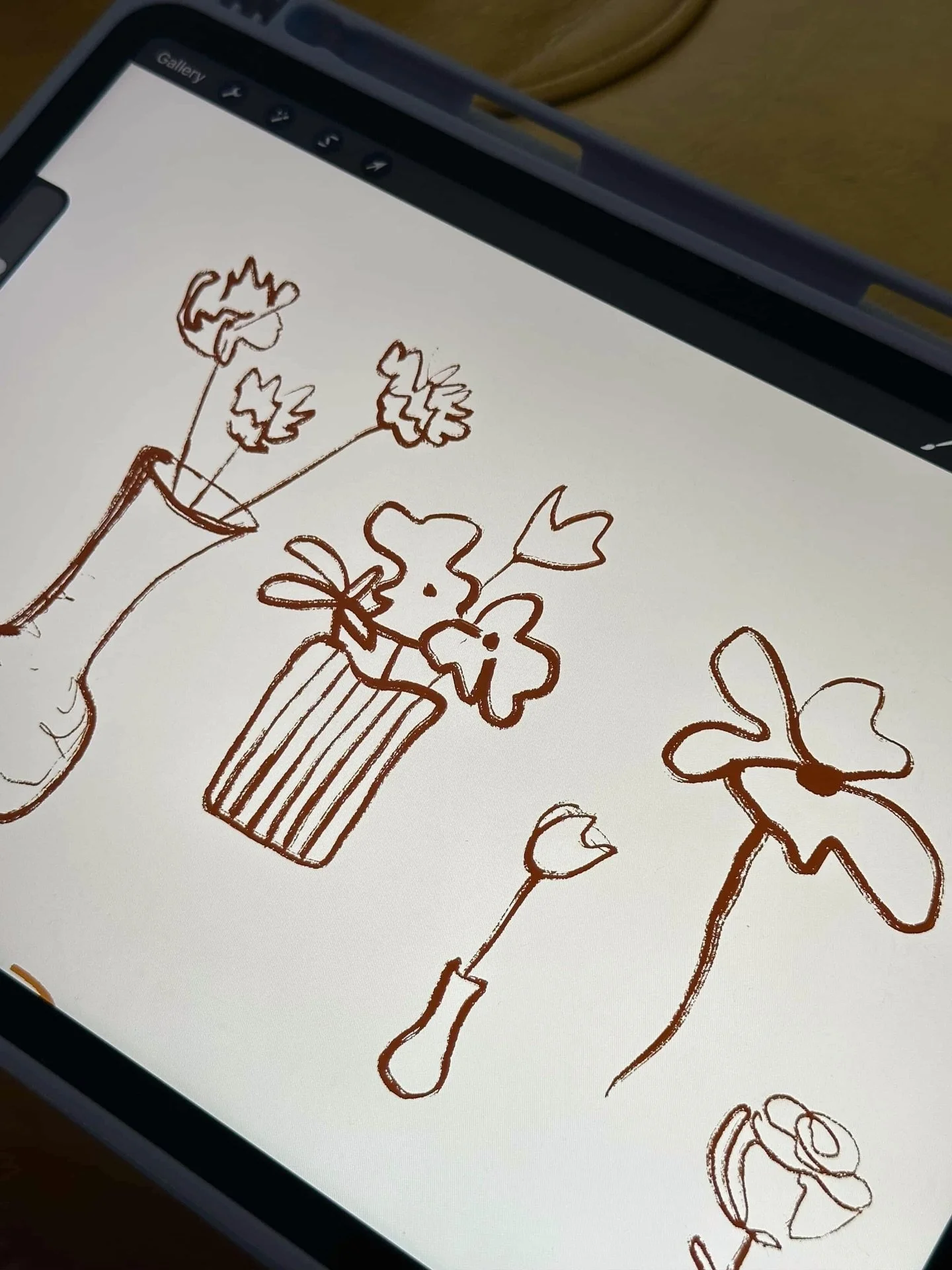 Created art so hard it ended up on a t-shirt last year and in people&rsquo;s hands &amp; homes over summer?! 🖊️ They say work hard, play hard&hellip;can we art hard? Or is art what makes us soft. Softer in a hard world?

Never think your art or any 