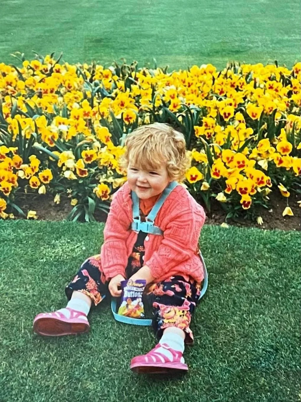 Me &amp; flowers go way back.

Flowers speak straight to the heart 
Flowers give you truth and unapologetic beauty 
Flowers speak to cycles, growing, blooming, regenerating 
Flowers give you a place to smile or cry
Flowers speak to art, and the need 