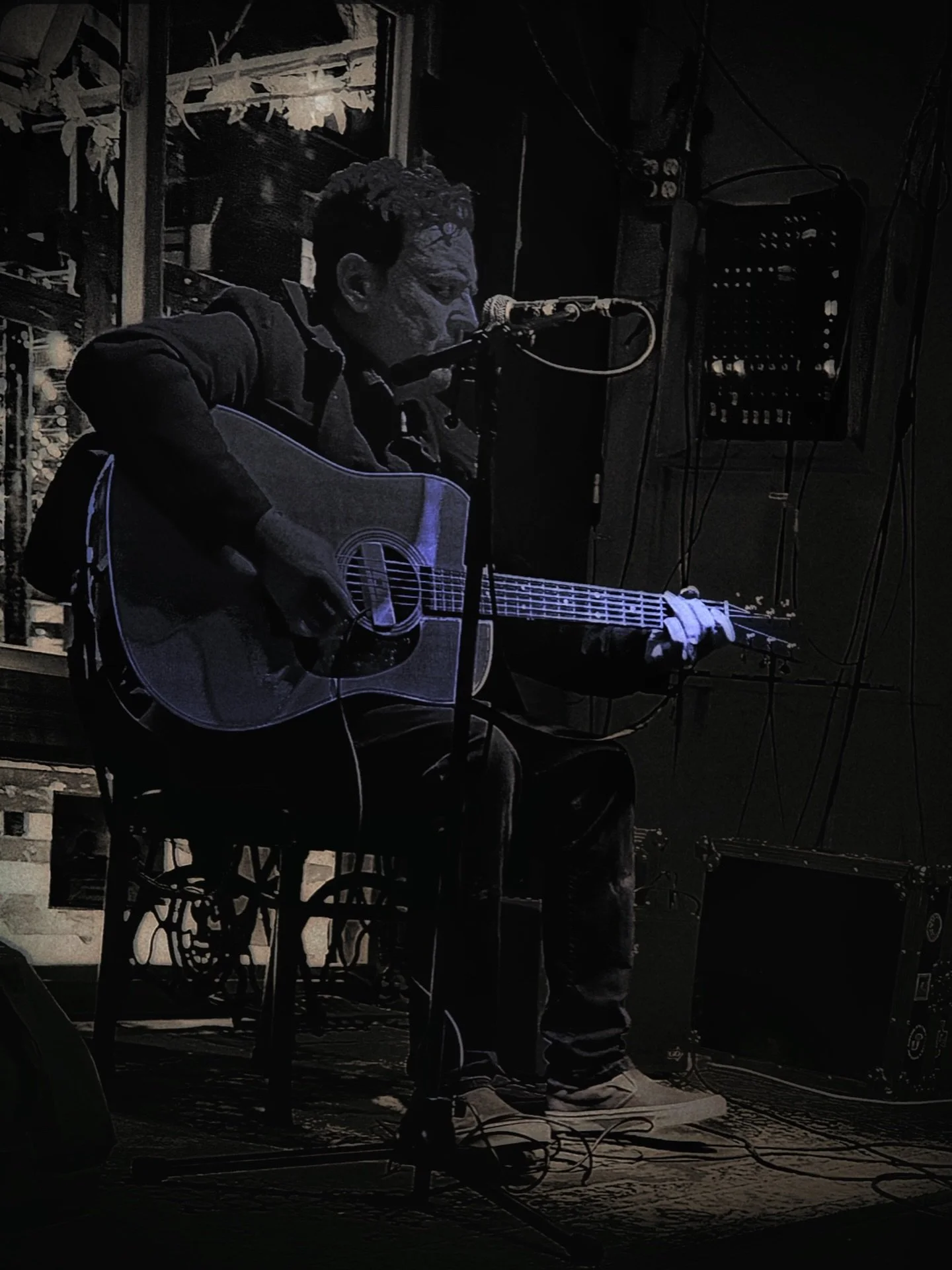 A nice night w/  @jimzero and @tonyespy 
Thanks 🙏