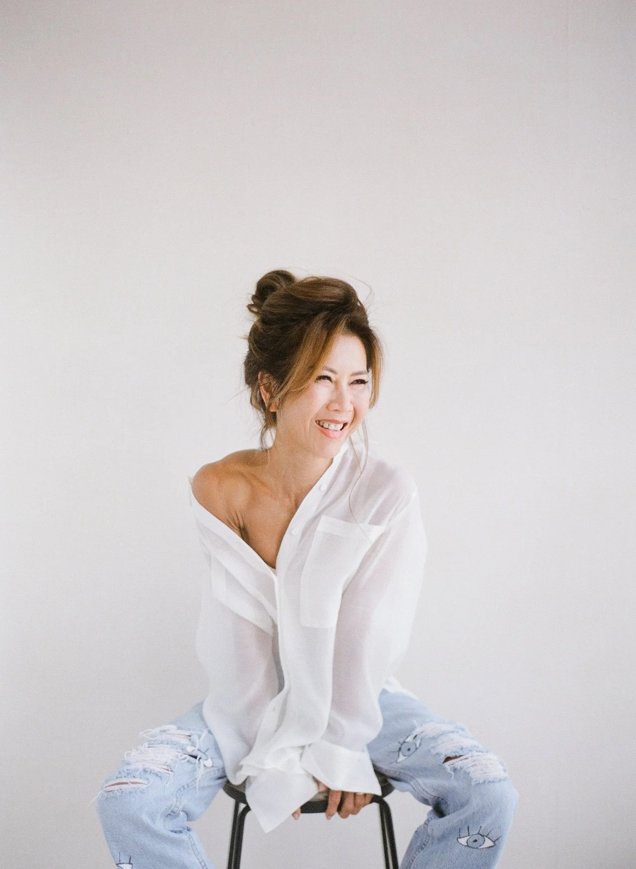 Hong+Kong+Photographer+Jada+Poon+Portrait330.jpg