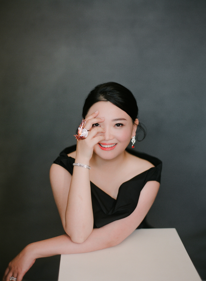 Hong+Kong+Photographer+Jada+Poon+Portrait015.png