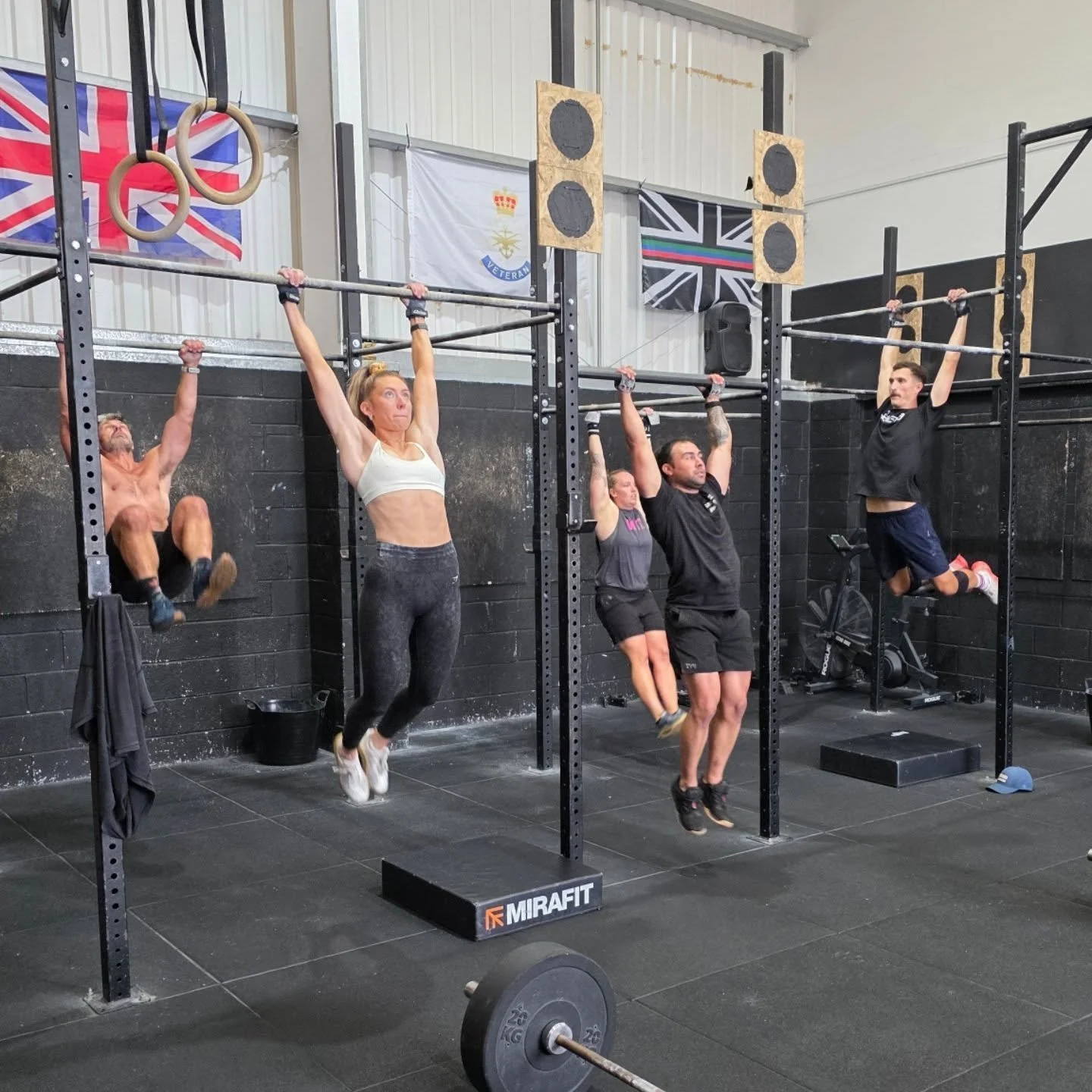 Swinging into a new week of training 😎

Message us for a FREE TRIAL

#CFP #Fitness #Community